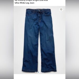 AE Dreamy Drape Strigid Low-Rise Ultra Wide-Leg Jean